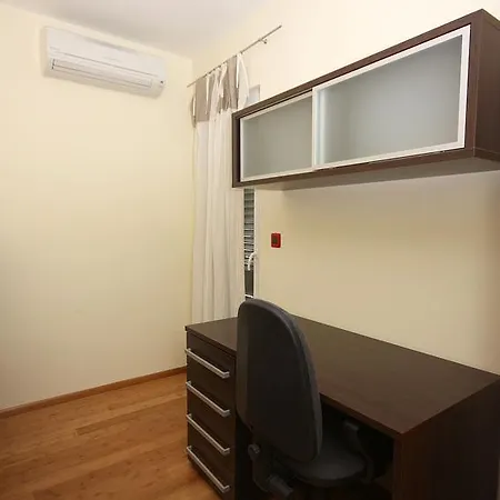 Appartamento 3193e Tučepi